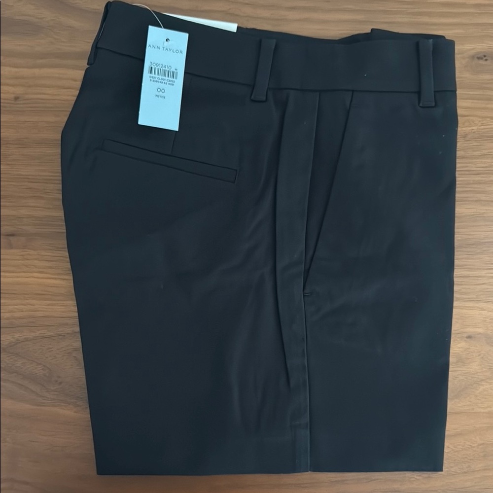 NWT Ann Taylor Black Flat Front Shorts